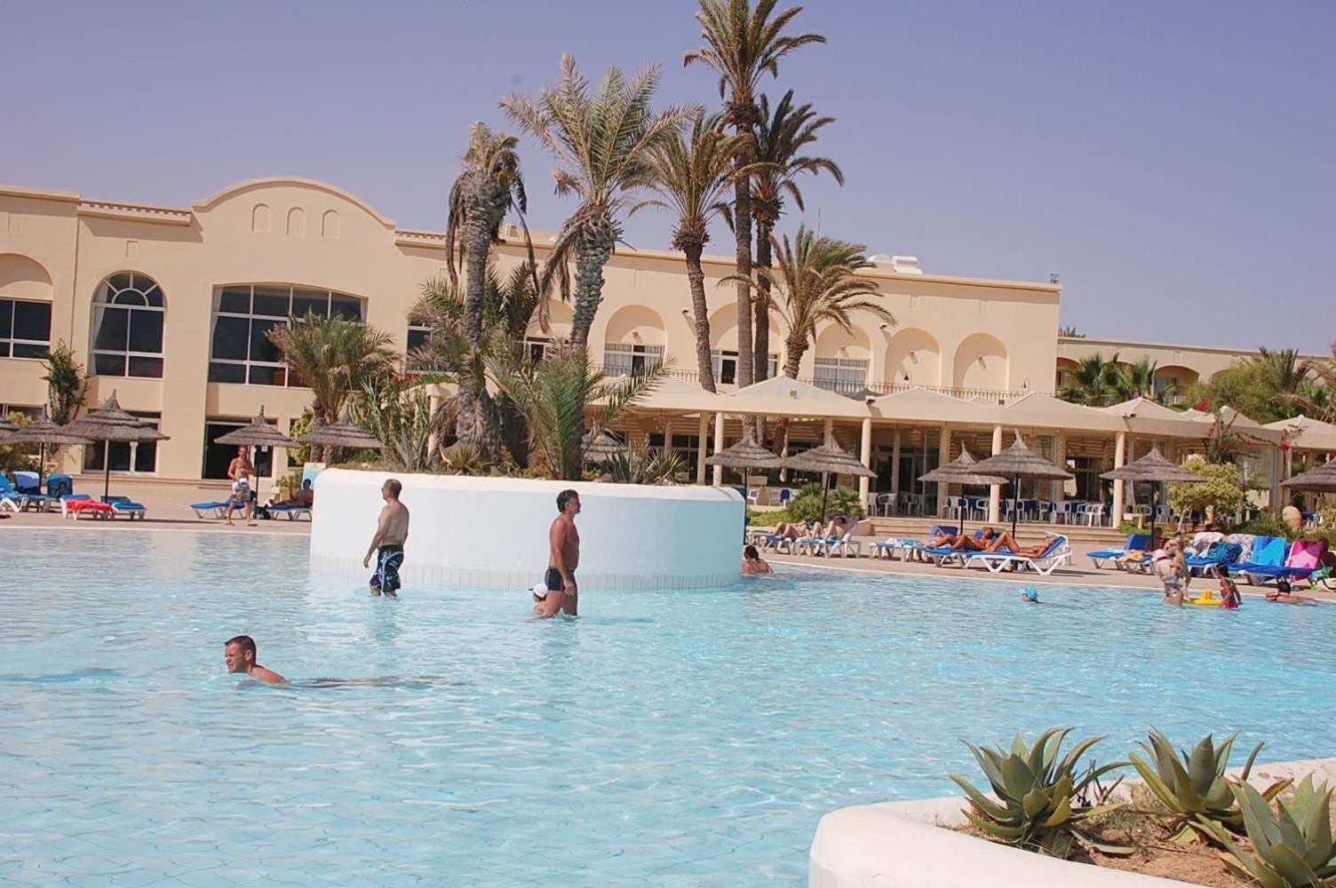 Zephir Hotel & Spa Dzsardzsísz Kültér fotó
