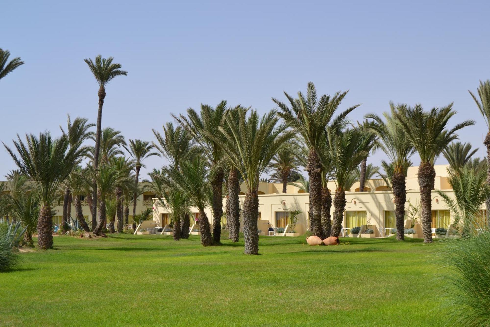 Zephir Hotel & Spa Dzsardzsísz Kültér fotó