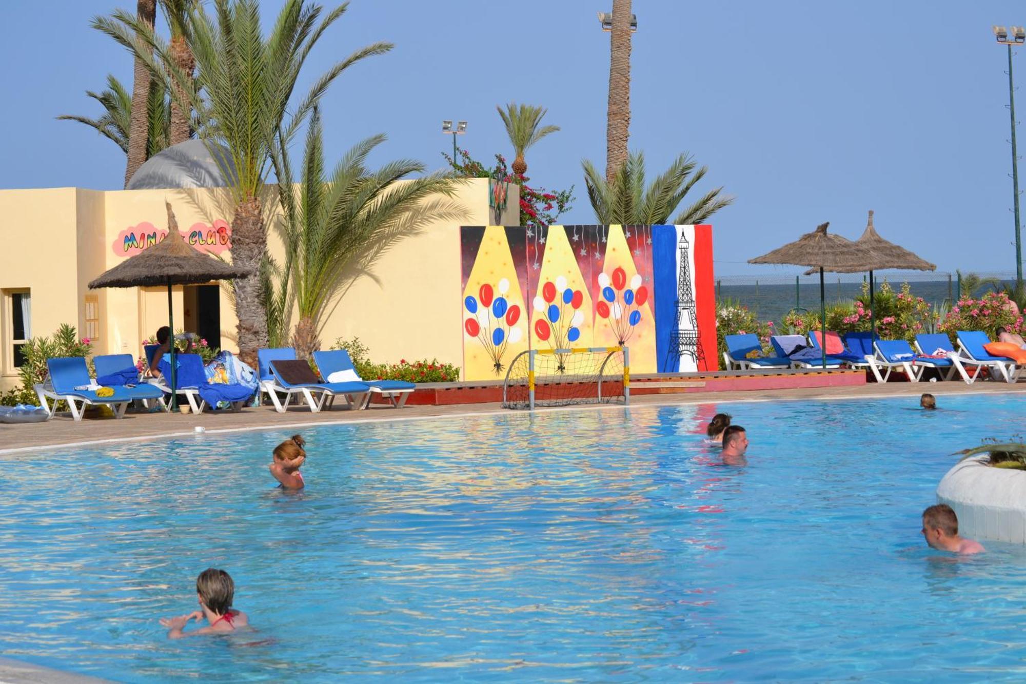Zephir Hotel & Spa Dzsardzsísz Kültér fotó