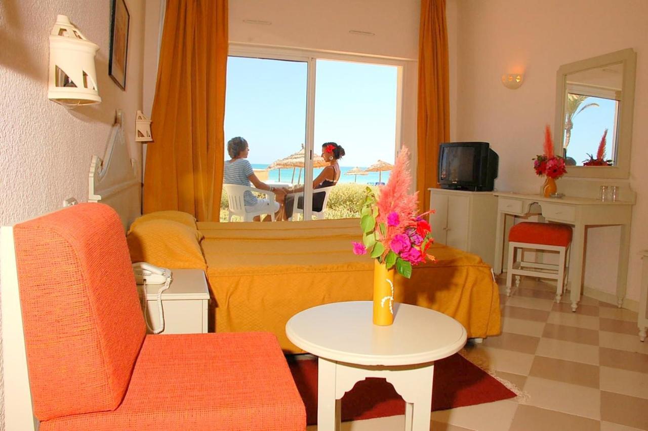 Zephir Hotel & Spa Dzsardzsísz Szoba fotó